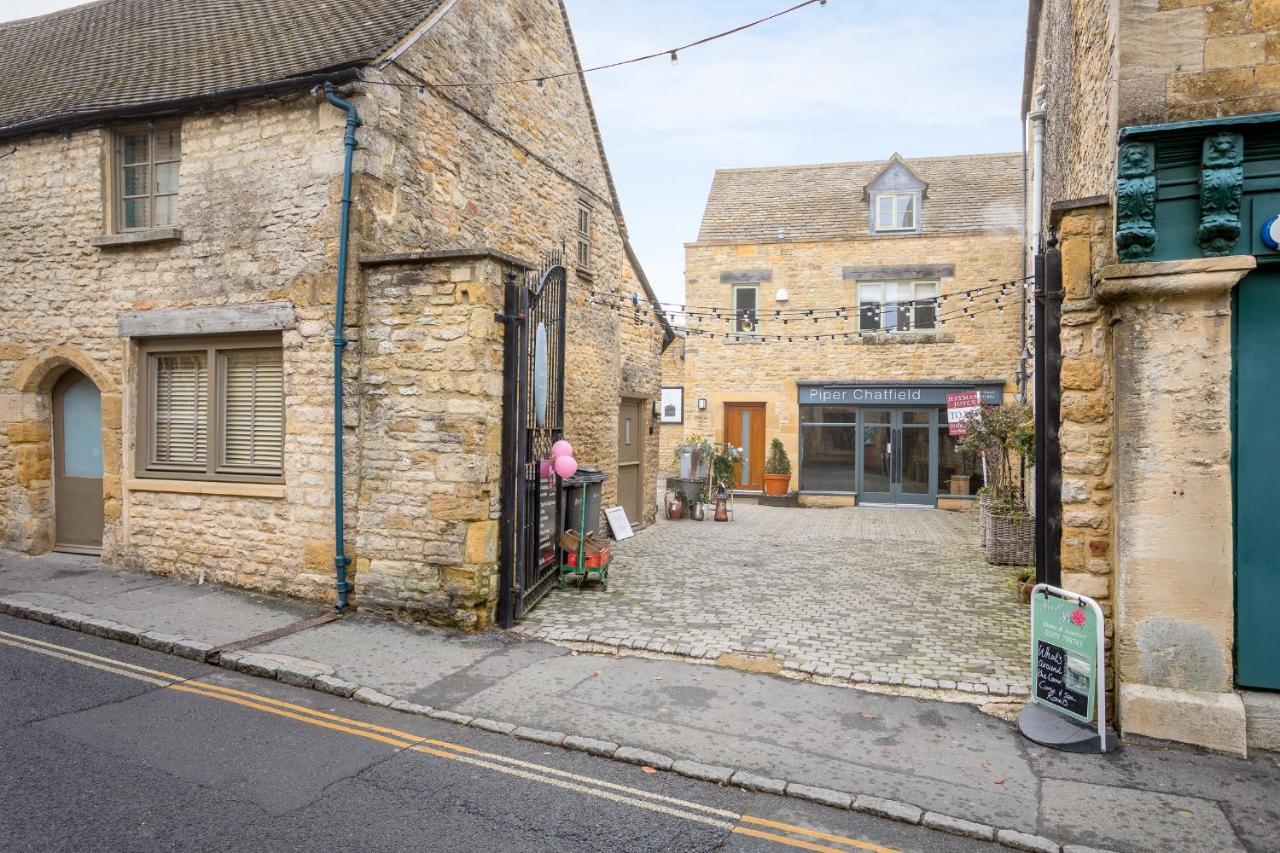 The Loft: Unique, Romantic, Grade II Listed, Dog Friendly Stow-on-the-Wold Eksteriør billede