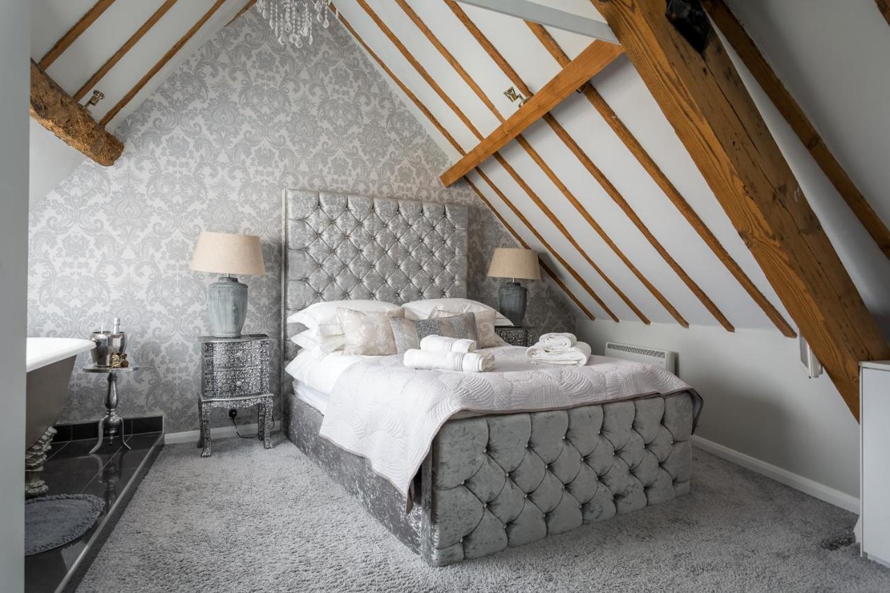 The Loft: Unique, Romantic, Grade II Listed, Dog Friendly Stow-on-the-Wold Eksteriør billede